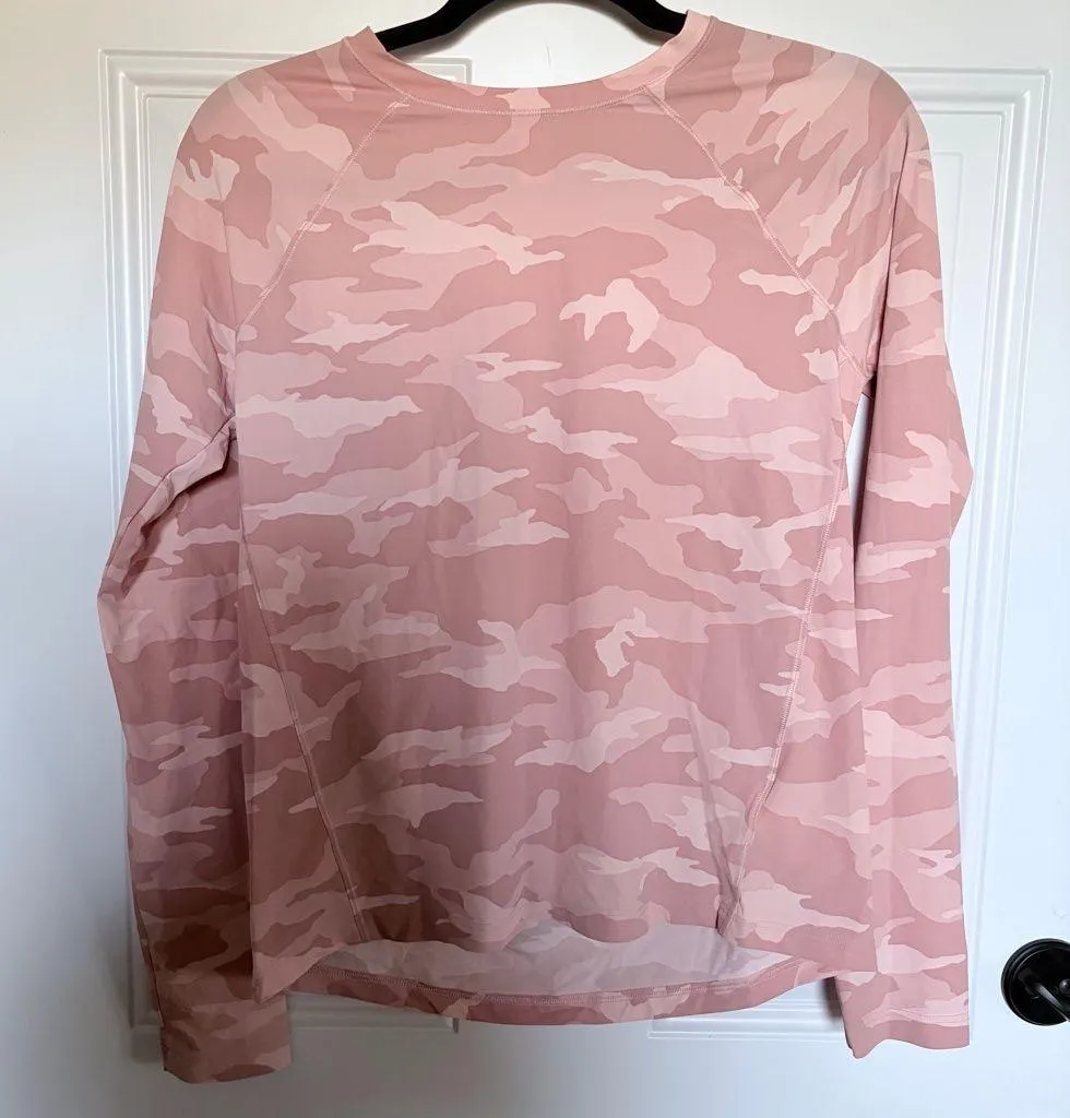 Athleta  Ultimate Train Pink Camo Long Sleeve - Image 2