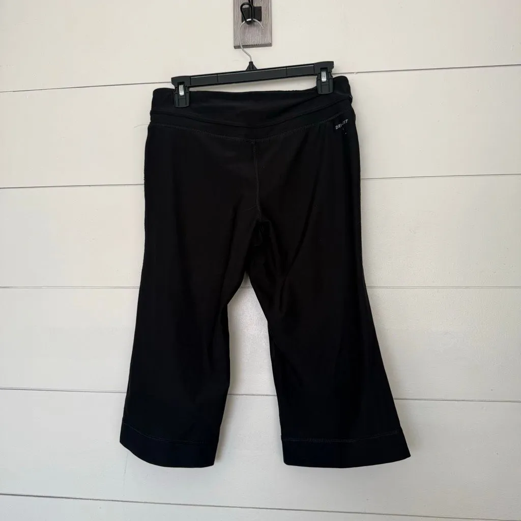 Nike Dri Fit Women’s Medium Cropped Pants Ankle - Image 2