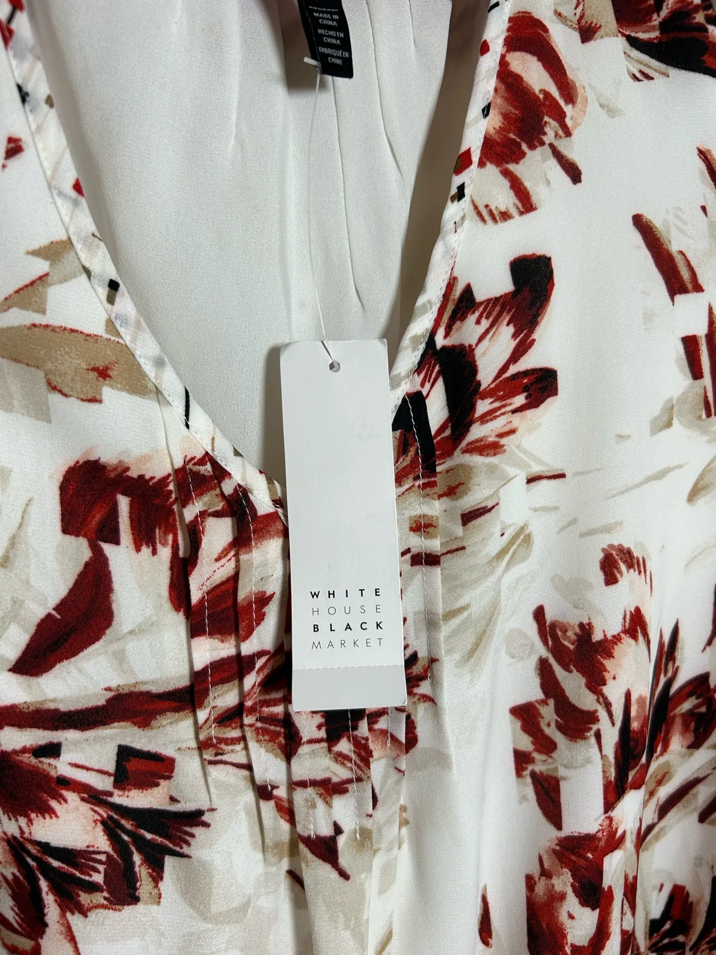 New! Large cold shoulder dress - White House Black Market - Image 6