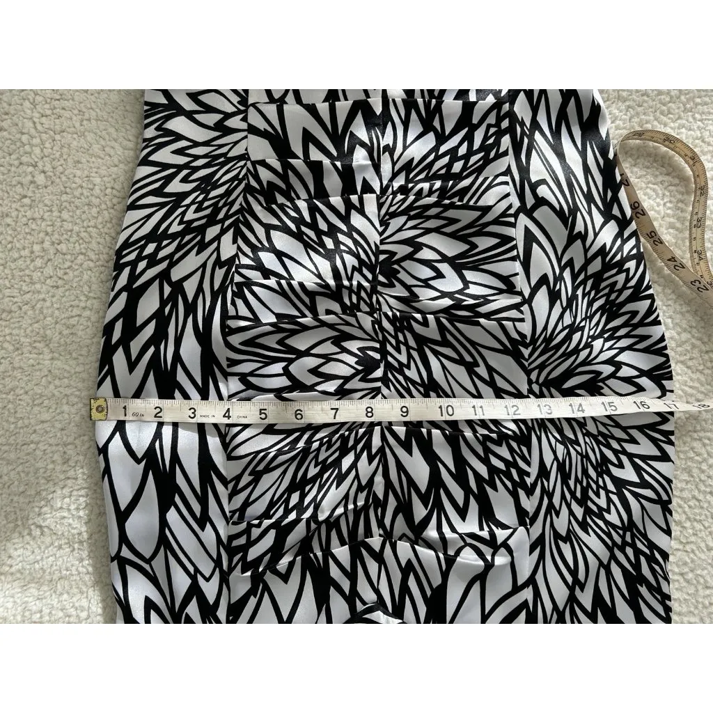 Morgan & Co Black White Halter Mermaid Gown Criss Cross Back Special Occassion S - Image 12