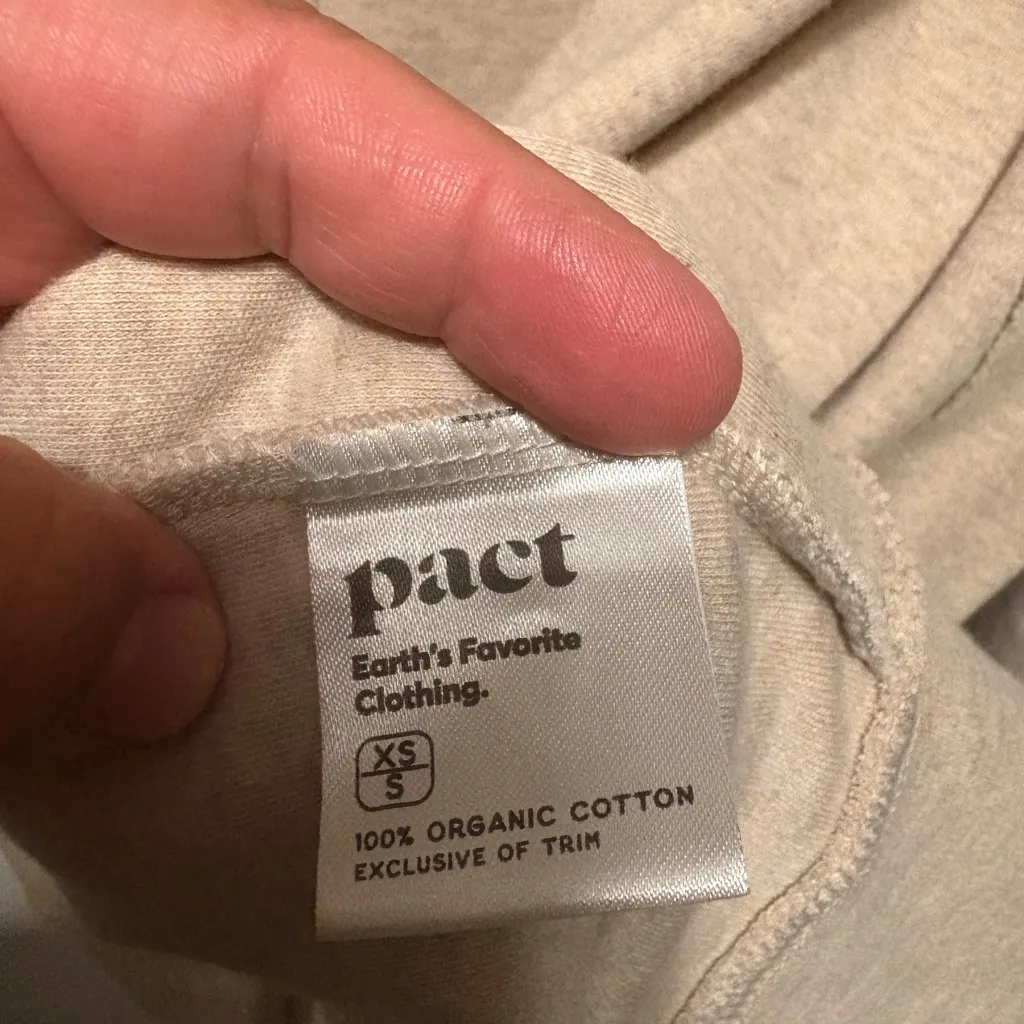 PACT 100% ORGANIC COTTON Tan Cardigan Sweater Relaxed Fit,made in India Size undefined - Image 4