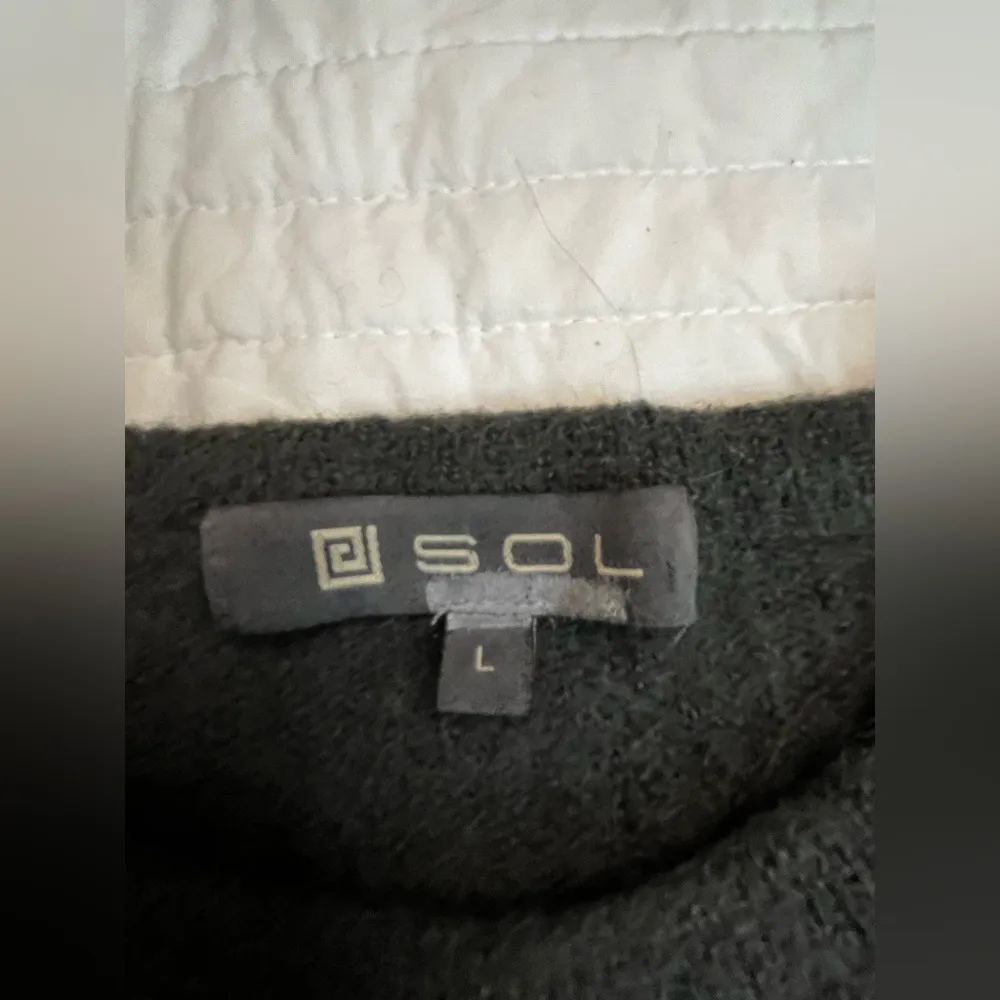 Sol alpaca green sweater Size L - Image 4