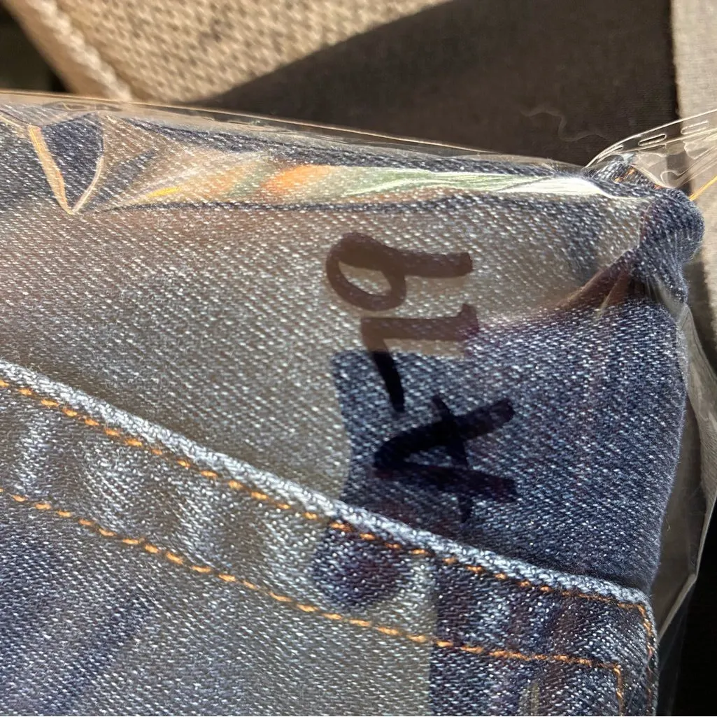 Rock & Republic Dark Wash Straight Jeans - Image 8