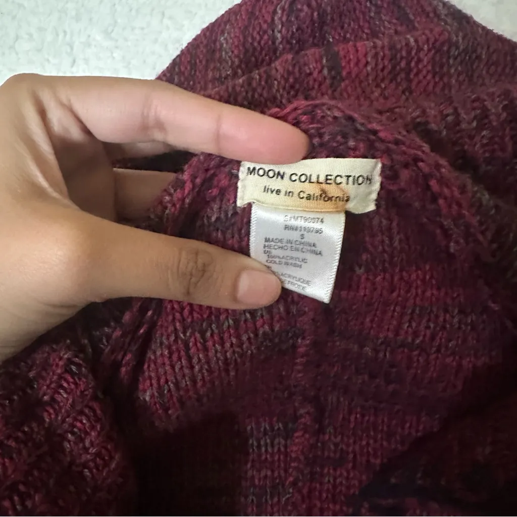 Moon Collection Vintage  Poncho/Sweater - Image 2