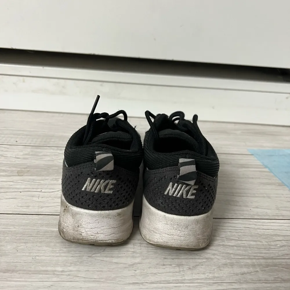 Nike Womens 6 Air Max Thera Black Mesh - Image 5