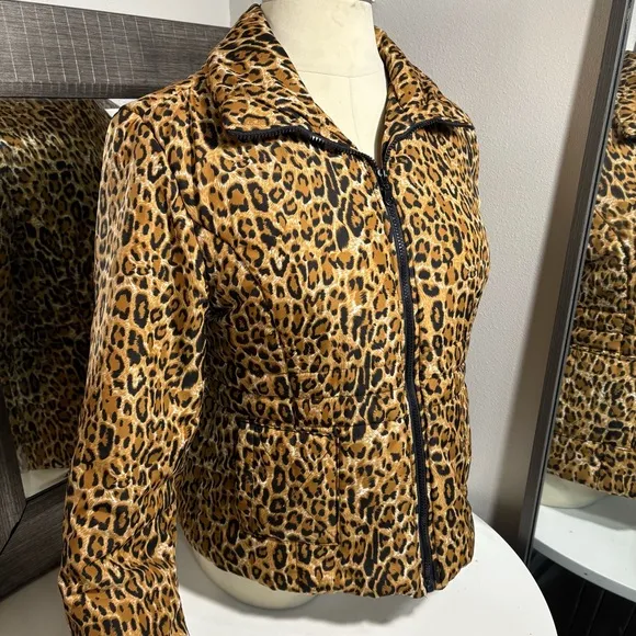 Vintage  leopard print coat for women size XL - Image 2