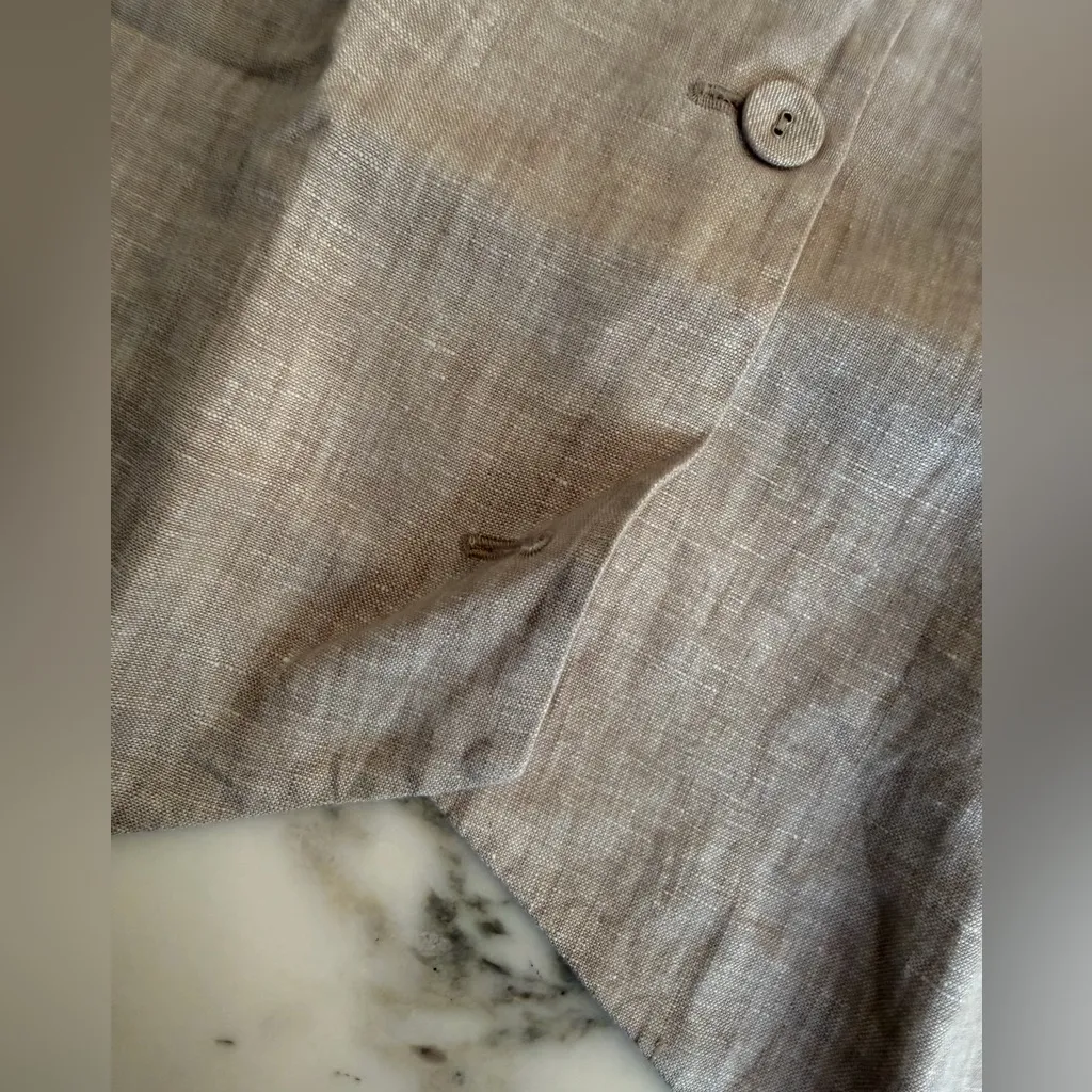 NWT Quince 100% Linen Vest, Flax Sz M missing button - Image 6