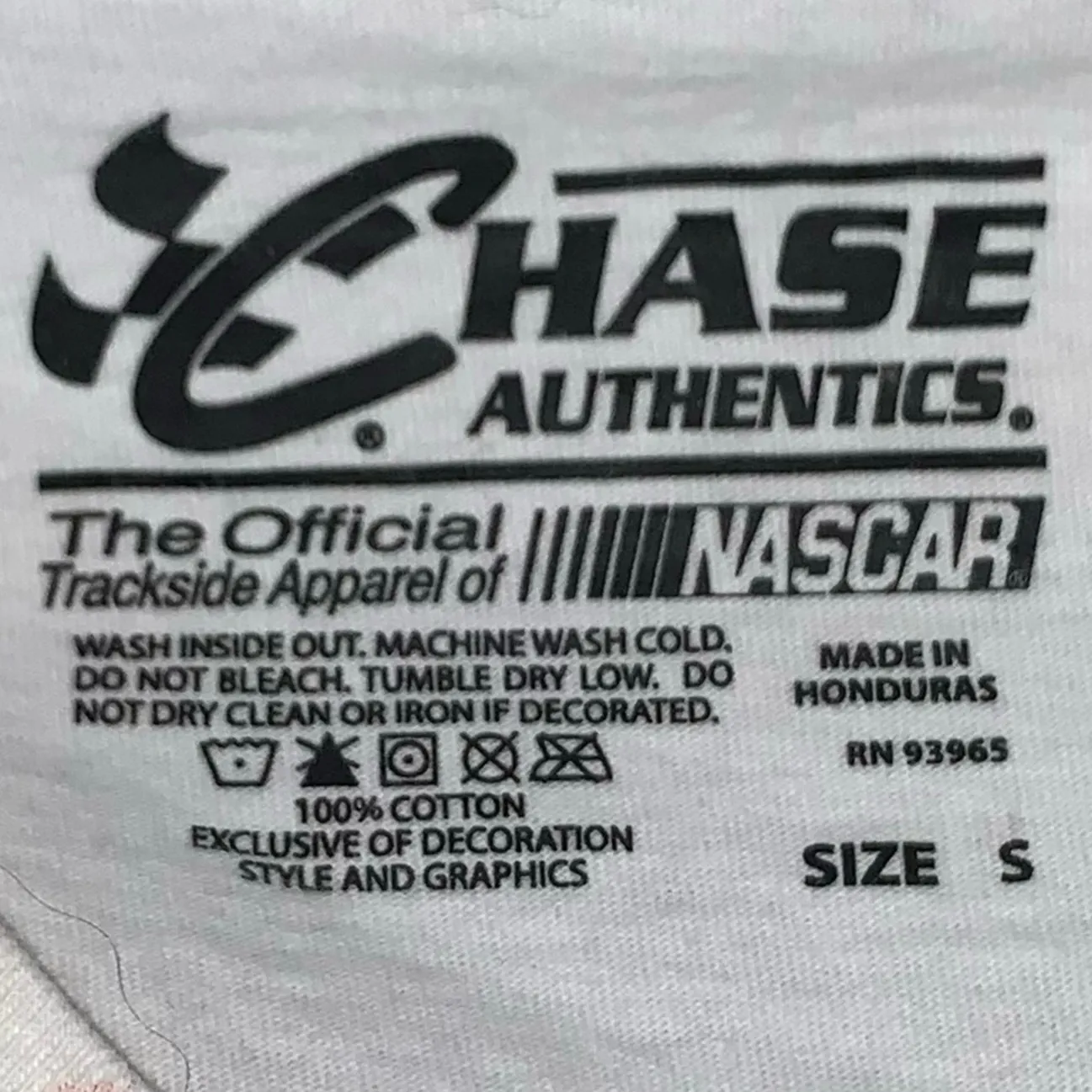 Chase Authentics Dale Jr 88 Graphic V-Neck T-Shirt Small NASCAR Racing Tee - Image 3