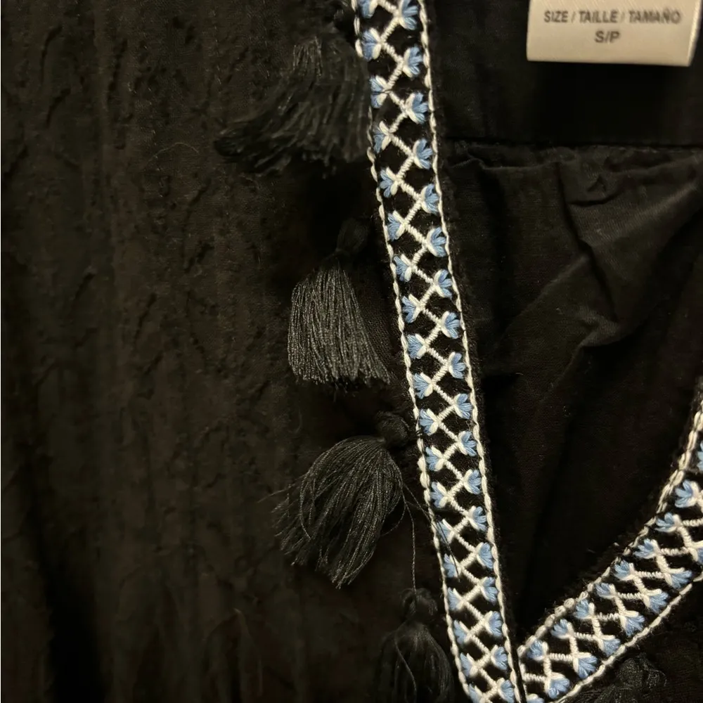 Tommy Bahama
Embroidered Cotton
Tier Cover-Up Dress - Image 7