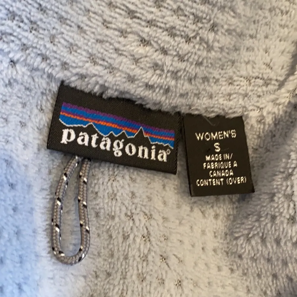 Patagonia black hooded fleece lined jacket size Small - Image 7