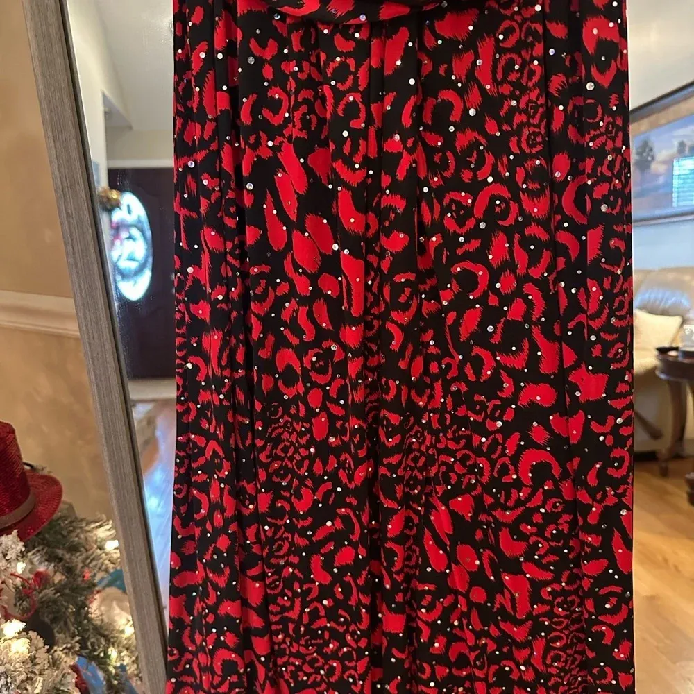 Monaco Ankle Length Sequin Side Slit Dress Small Red - Image 9