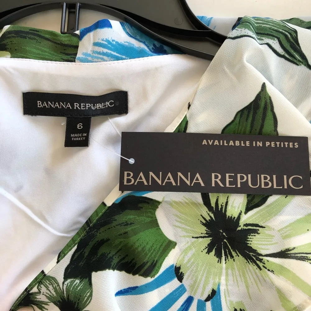 Banana Republic Floral Ruffle Maxi Dress 6 White Green - Image 9