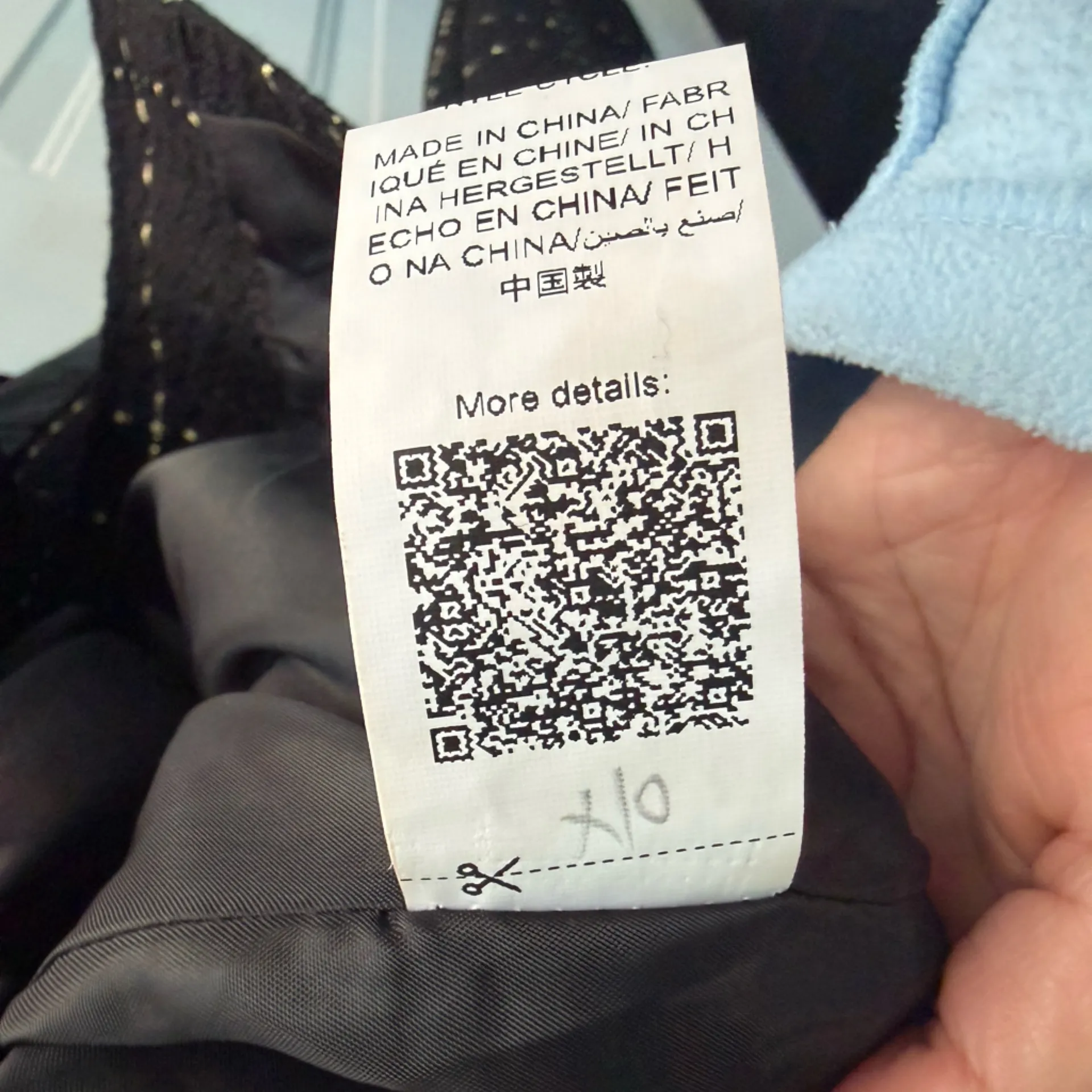 Elegant Black Tweed Plaid Crop Jacket with Gold Buttons – Size L Size L - Image 6