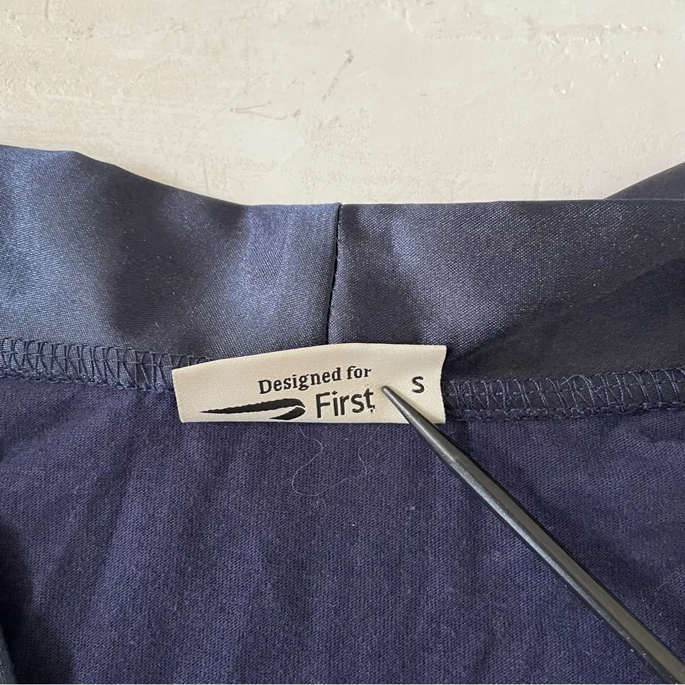 Temperley London Pajama Top American Airlines First Class Customers Size S Blue - Image 3