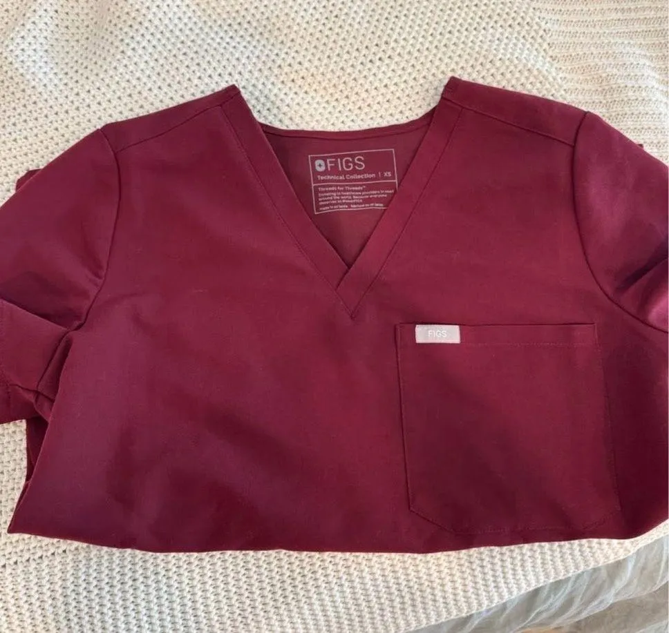 FIGS Scrubs Set - Image 2