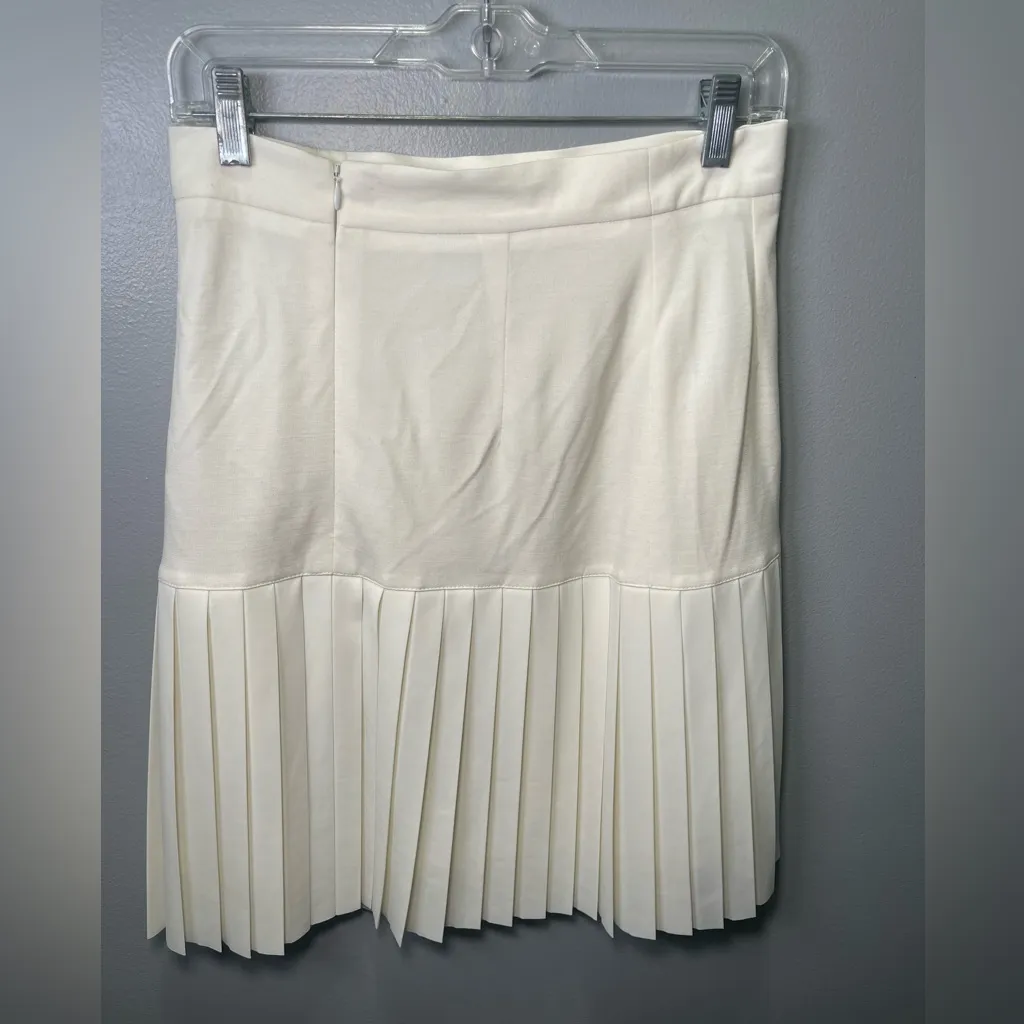 Akris‎ Punto Women's Cream Pleated Knee Length Wool Blend Skirt Size 6 - Image 2