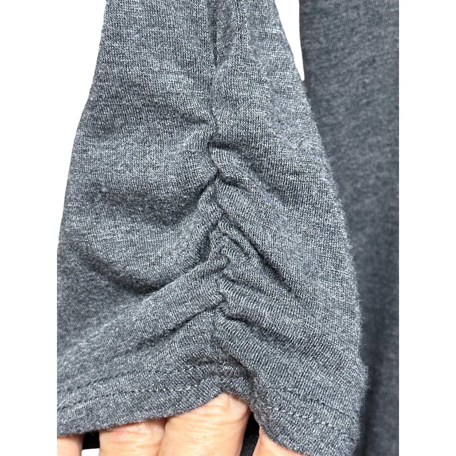 IZ Byer Women's Grey Black Cardigan Tank Top Set 3/4 Sleeve Ruched Size Small - Image 4