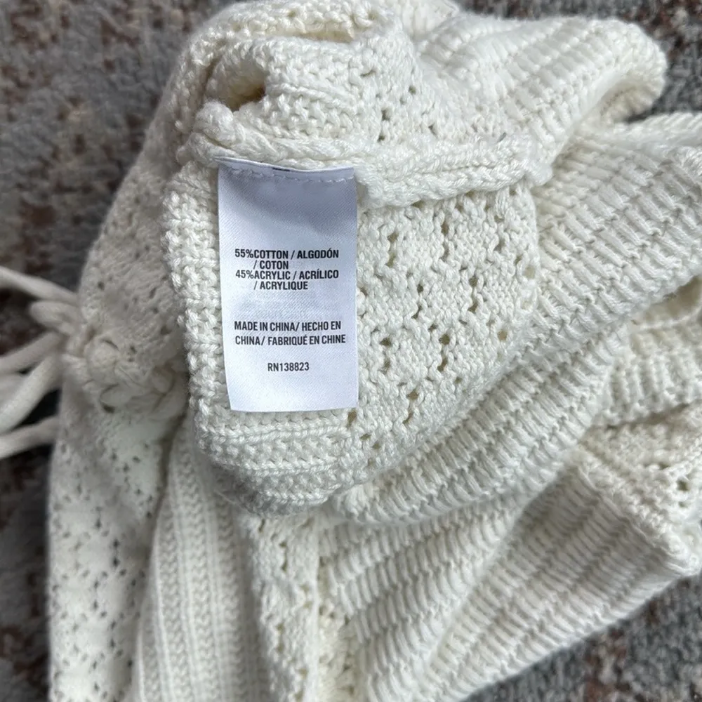 Shyanne Tie Front Knit Sweater Tank White Large - Image 9