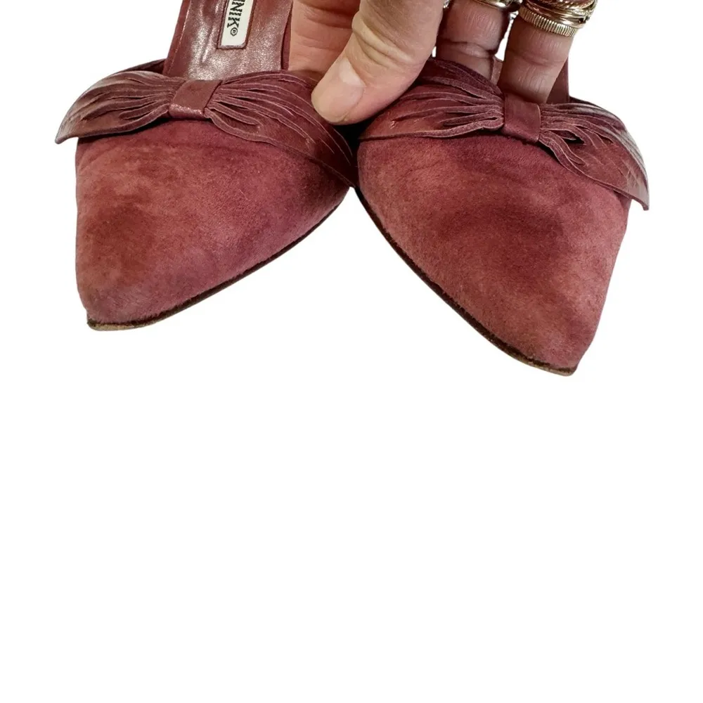 Manolo Blahnik Bow Burgundy Suede Pumps EUC - Image 9