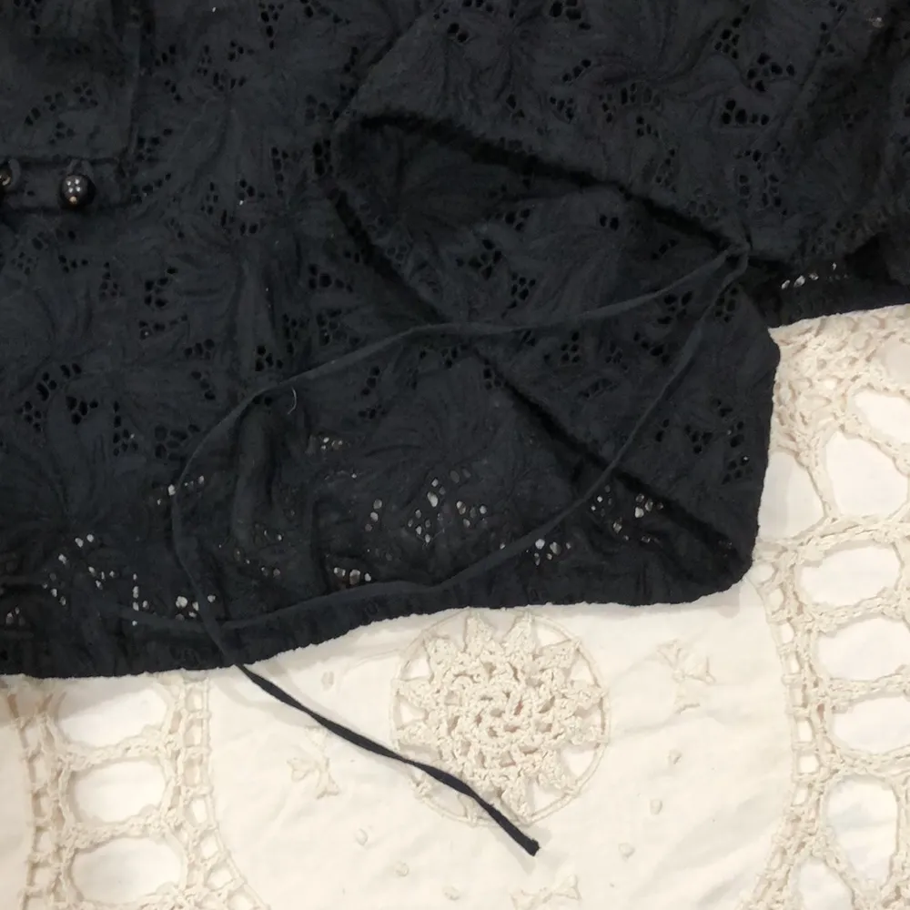 Tracy Reese New York size 4 black lacey boho top - Image 10