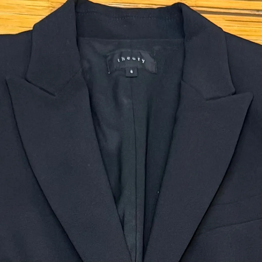 Theory Black One Button Tailored Blazer Jacket Women's Size 6 - Image 3