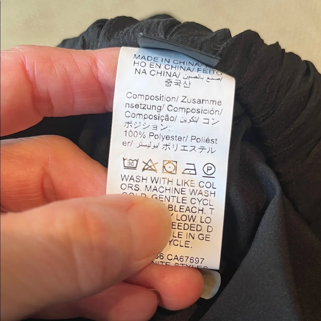 High Rise Black Wide Leg Tiered Pull On Pants New - Image 6