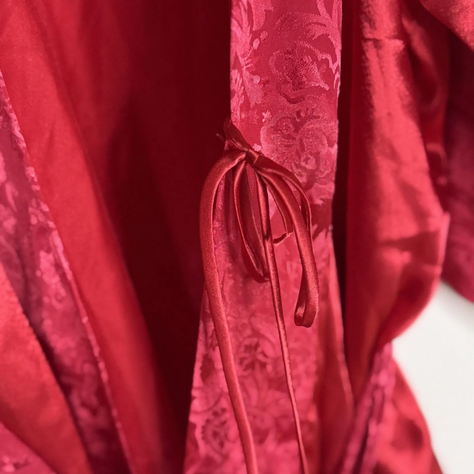 Victorias Secret Robe Womens One Size Red Satin Jacquard Floral Kimono Belted - Image 9