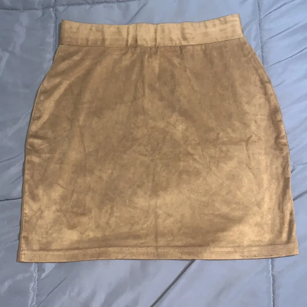 Forever 21  skirt - Image 2