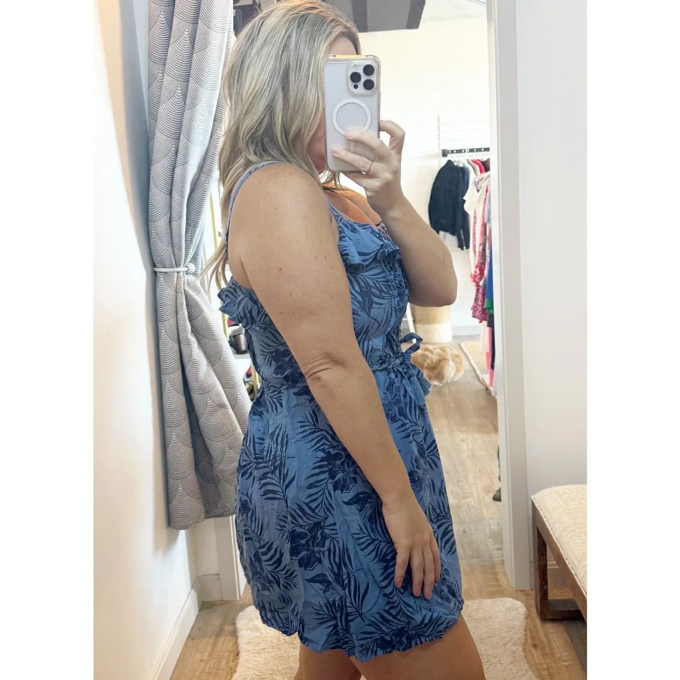 Roxy Ruffle Neckline Belted Tropical Print Mini Sundress Blue Medium - Image 2