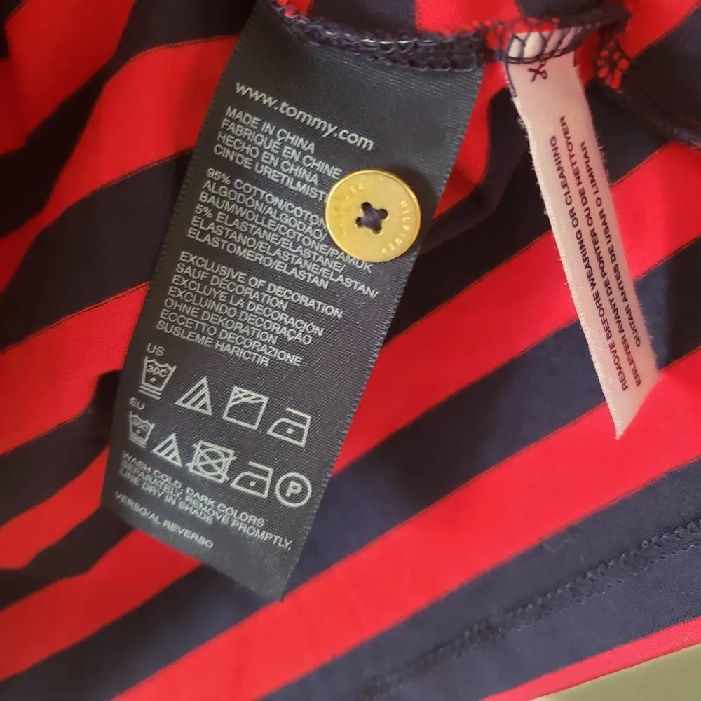 Tommy Hilfiger Boatneck Top Navy Blue & Red Gold Button Shoulders Size XS - Image 6