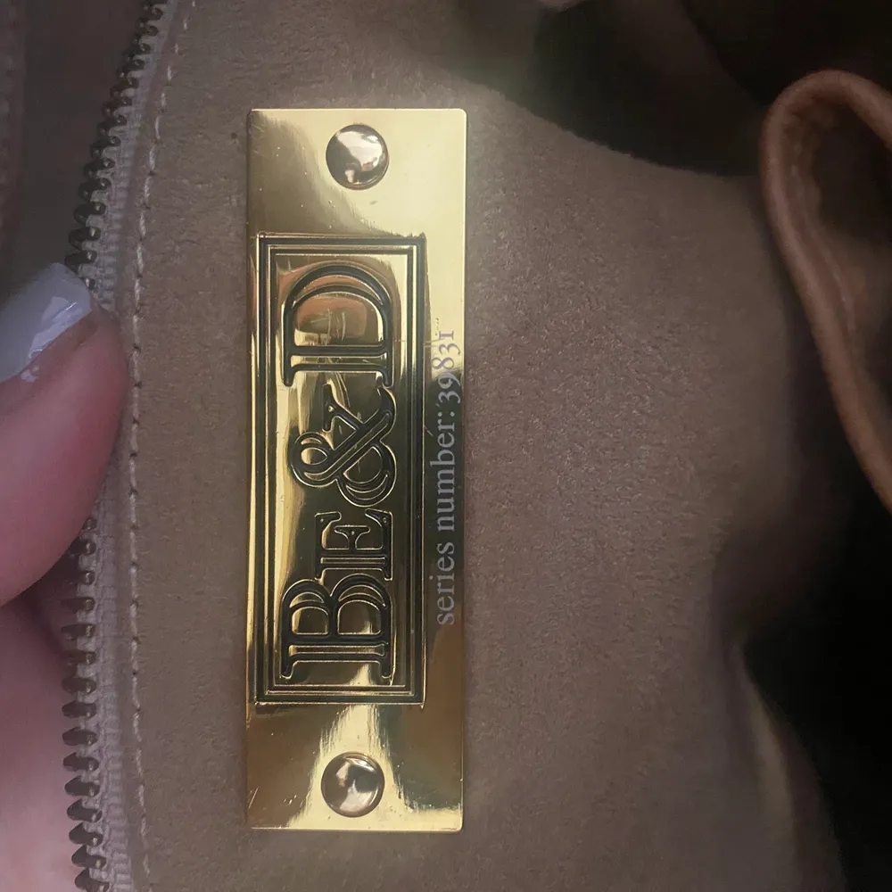 Be & D Tan Leather Bags Gold - Image 6