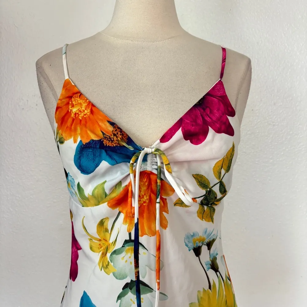 Vintage 90s Floral Sleeveless V-Neck Midi Dress - Image 4