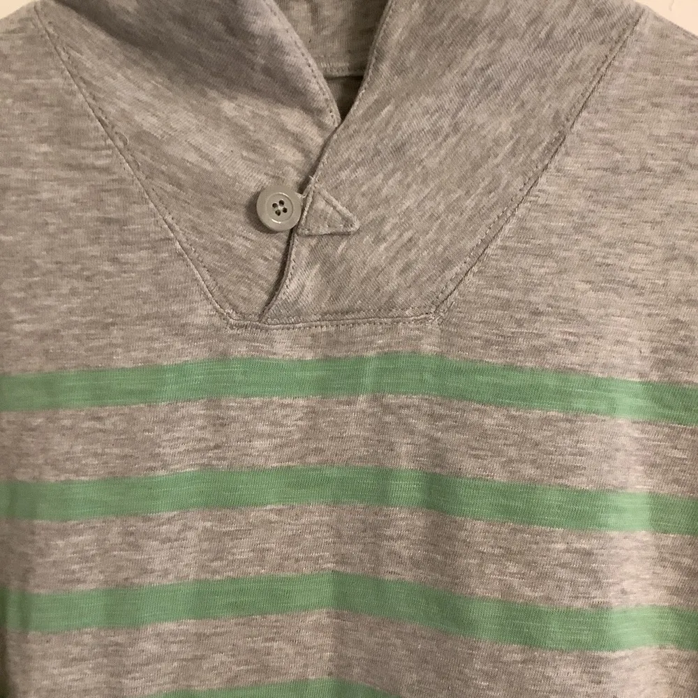 Gap sweatshirt green gray - Image 4