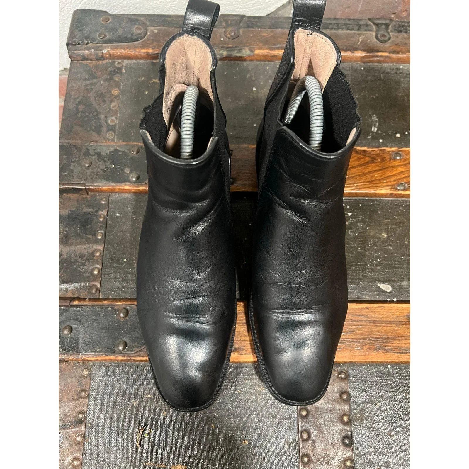 Women’s Stuart Weitzman Leather Chelsea Boots 8 Black Leather - Image 8