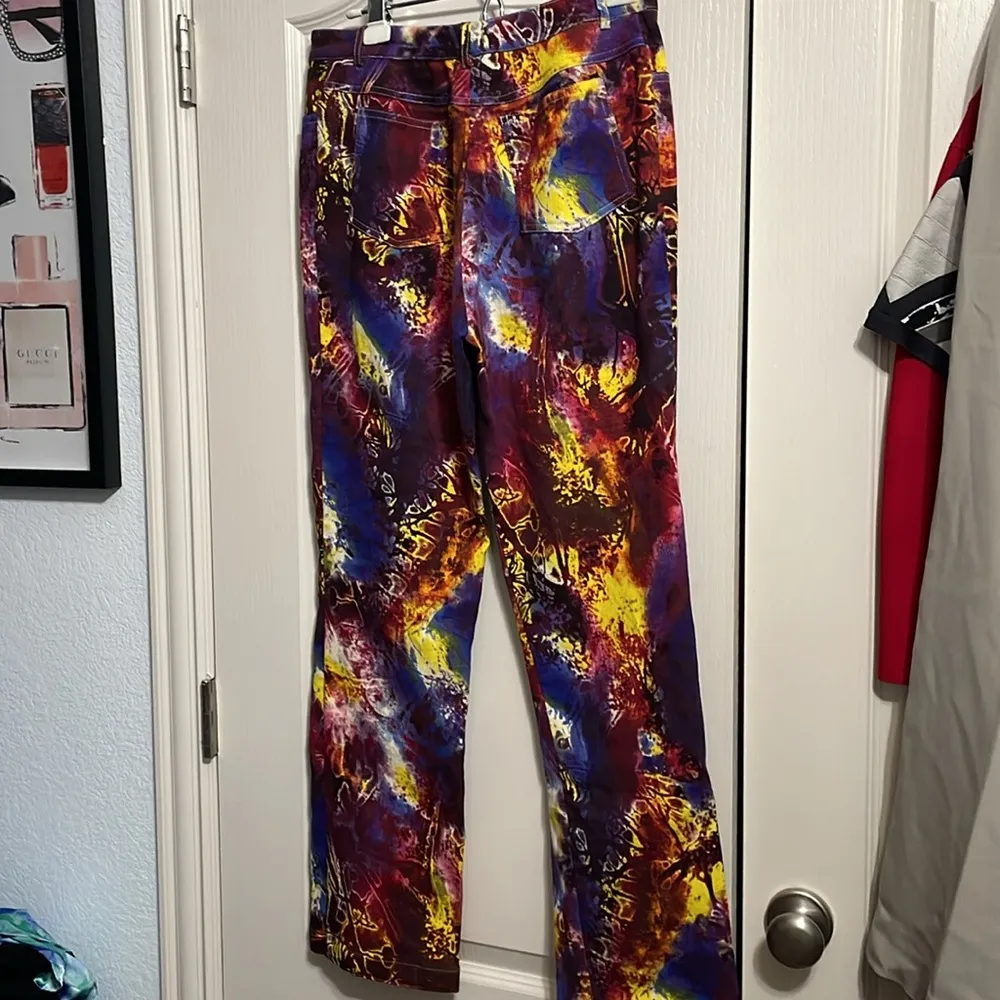 💙💖 St. John Sport Y2K Psychedelic Jeans Purple Size 10 - Image 3