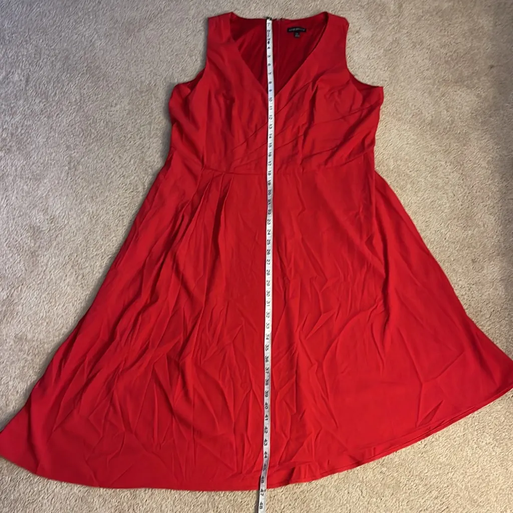 EGC stunning red asymmetrical‎ hemline dress PERFECT for the holidays - Image 9