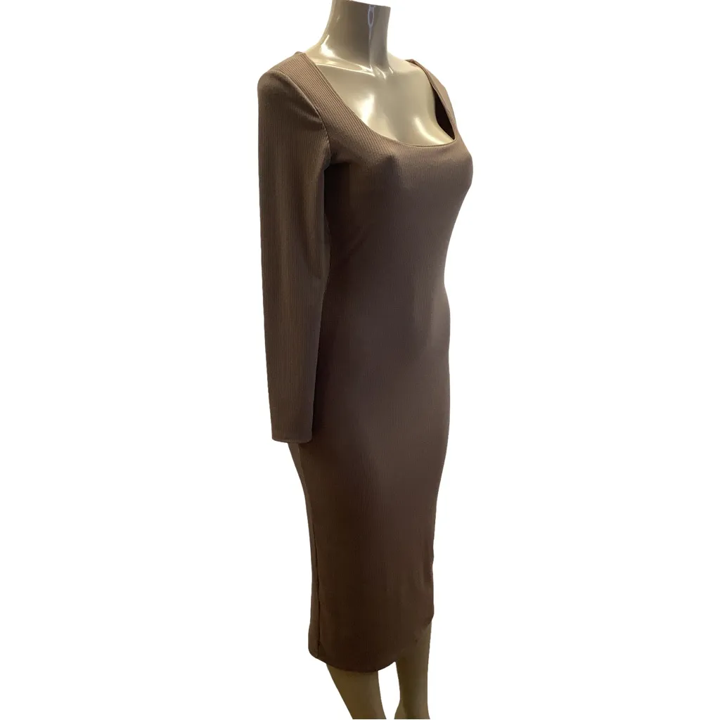 See You Monday Size Large Beige Ribbed Maxi 3/4 Dress. Preloved - Image 3