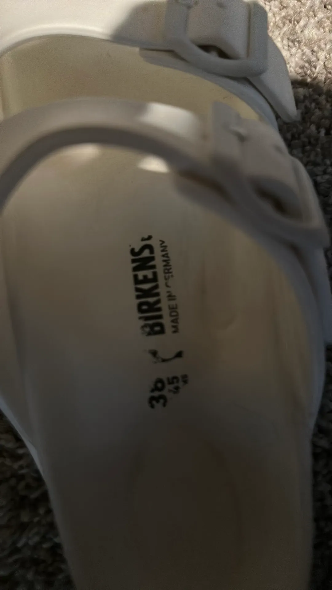 Birkenstock White Size 7 - Image 3