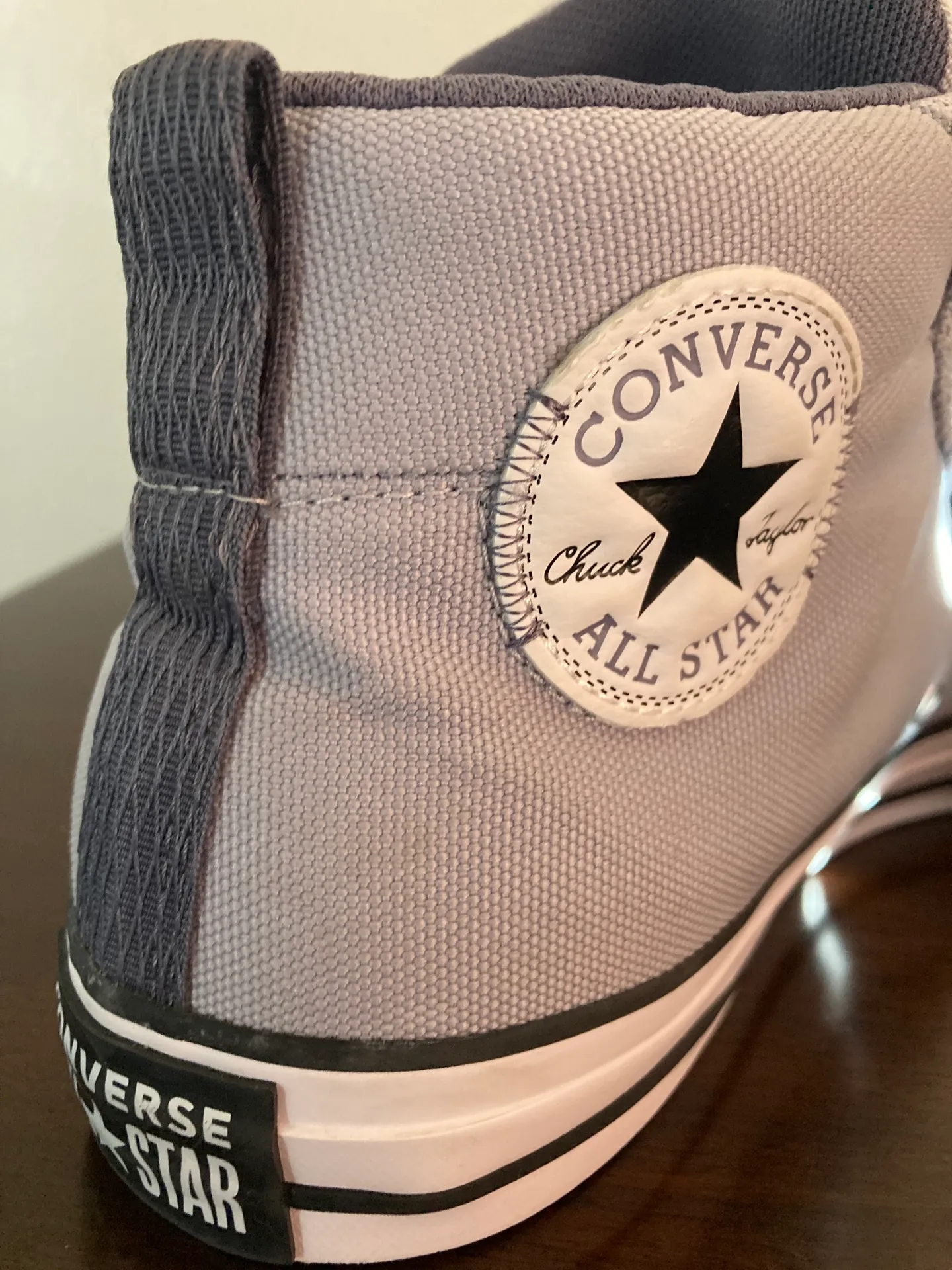 Gray Chuck Taylor - Image 10