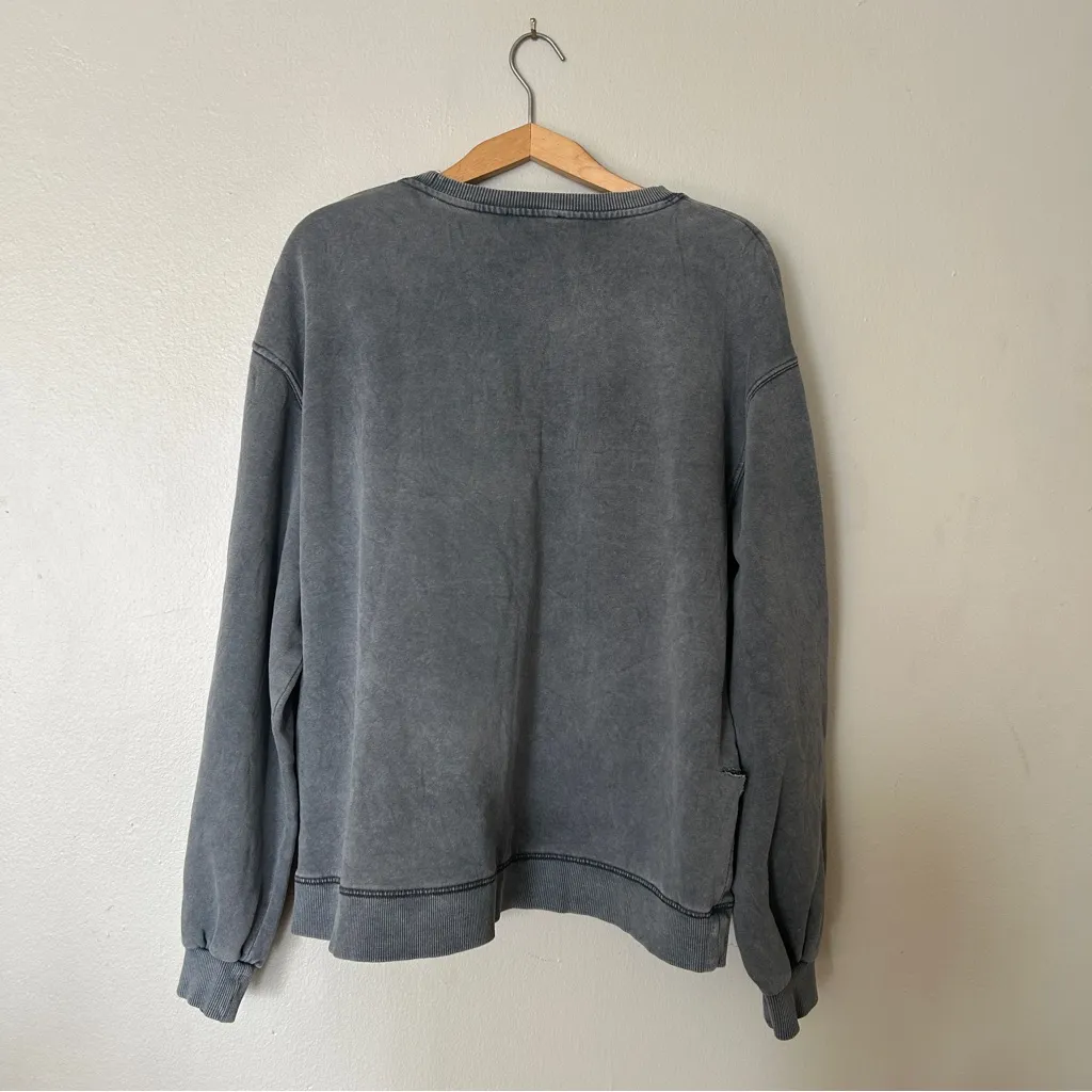 Vintage Style Y2K Artsy Fashion Oversized Graphic Pop Art Charcoal Gray Sweater - Image 7