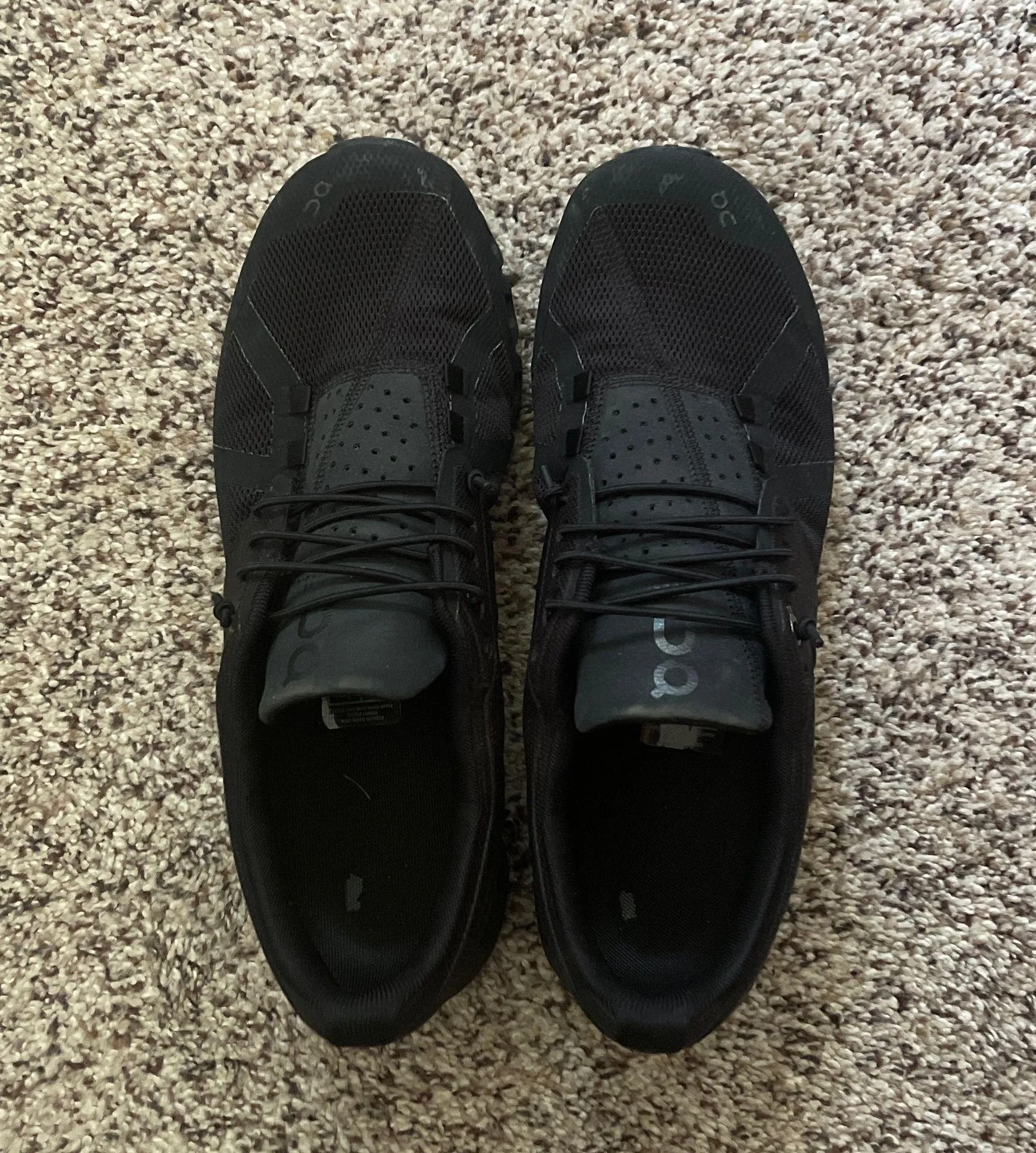 On Cloud  Running Shoes - Image 3