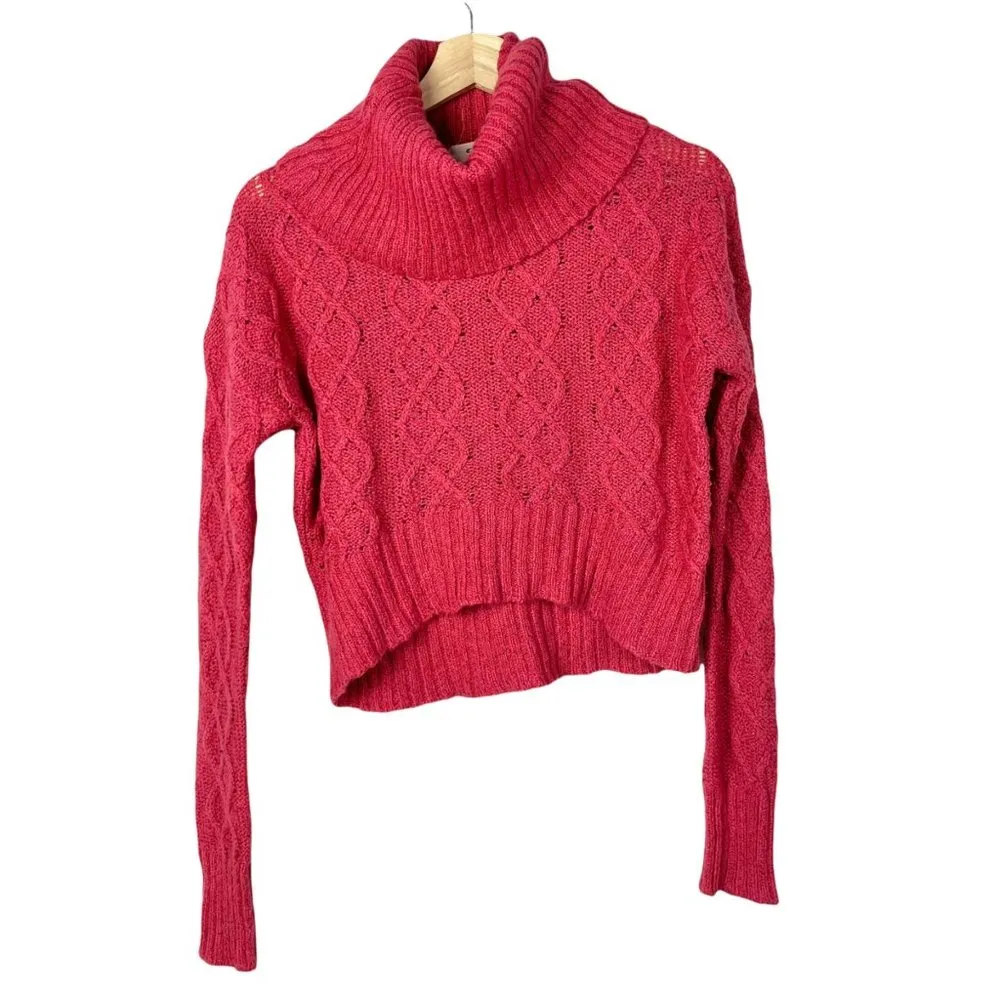 Urban Outfitters UO Pins and Needles Red Cable Knit Cropped Chunky Sweater L - Image 3