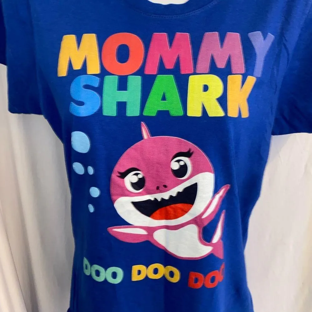 Mommy Shark Tee Shirt Size M Size M - Image 3
