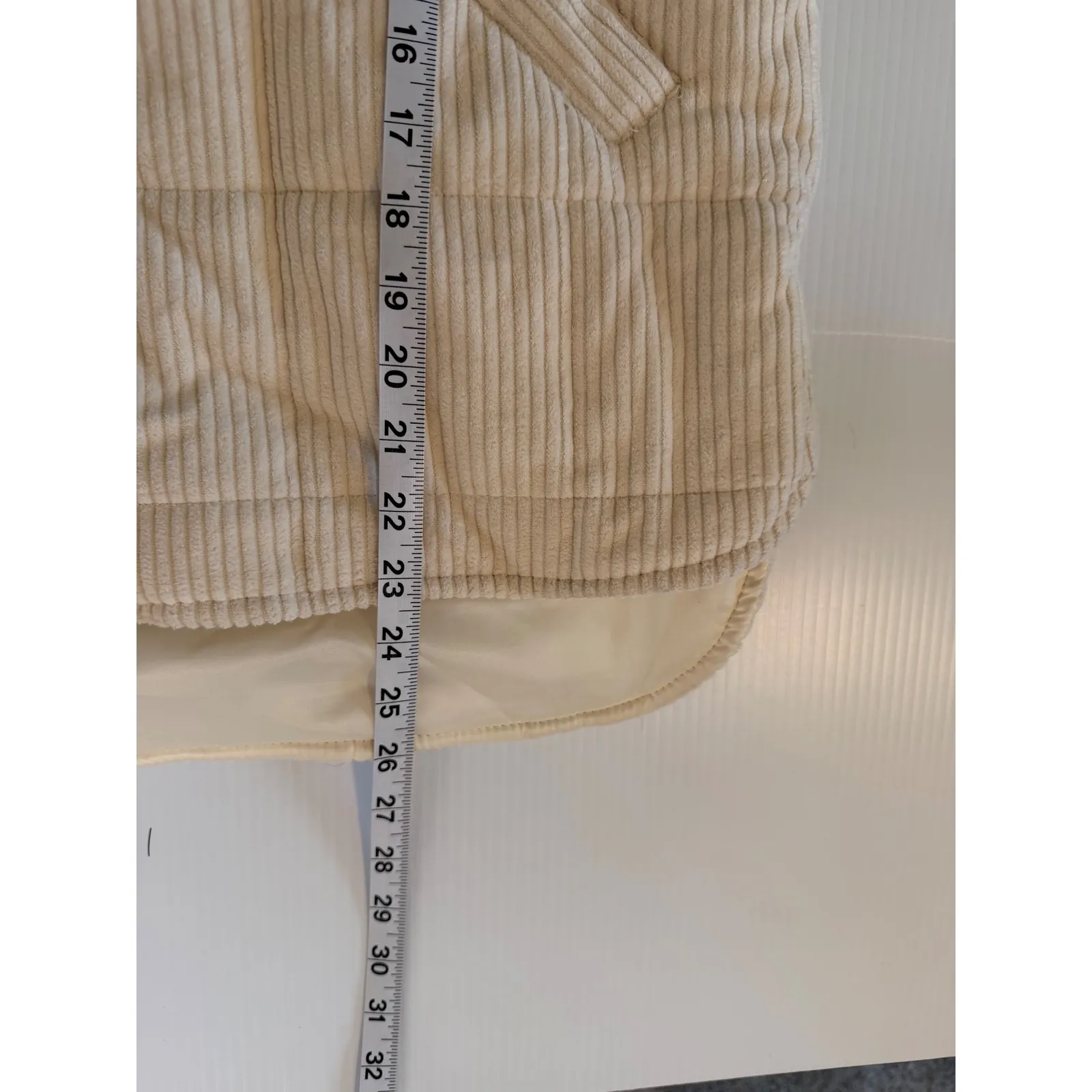 Bluivy‎ Quilted Corduroy Vest Women's Cream minimal "Young Contemporary" Size L Size L - Image 6