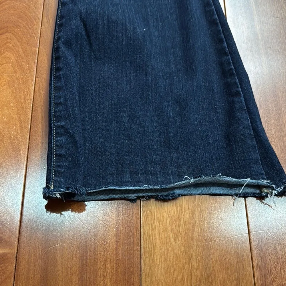 Judy Blue Wide Leg Flare Jeans in Classic Blue size 28 - Image 4