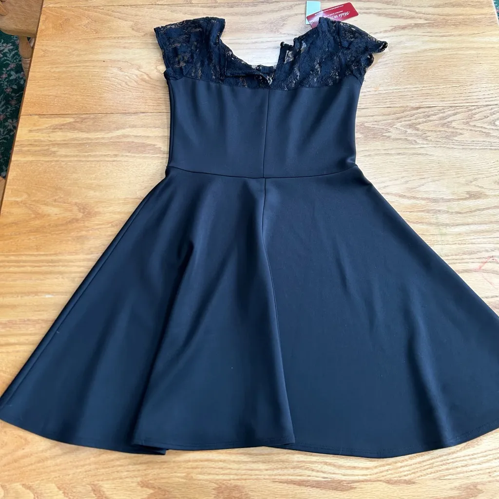 NWT Made In Heaven Black Short Sleeves Lace Trim Dress Black USA Size Medium - Image 7