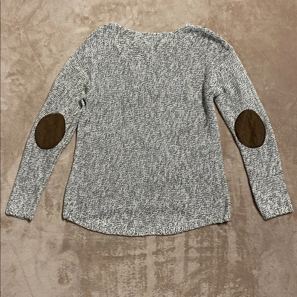 RDI women's V-neck long-sleeve pullover sweater Gray & black blend knit / Medium - Image 4