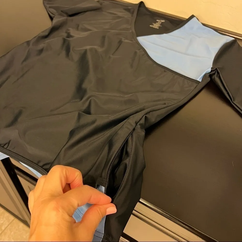 SlimU Swim surplice compression top, ellbow length sleeve, blue/black,sz 38/12 Blue - Image 5