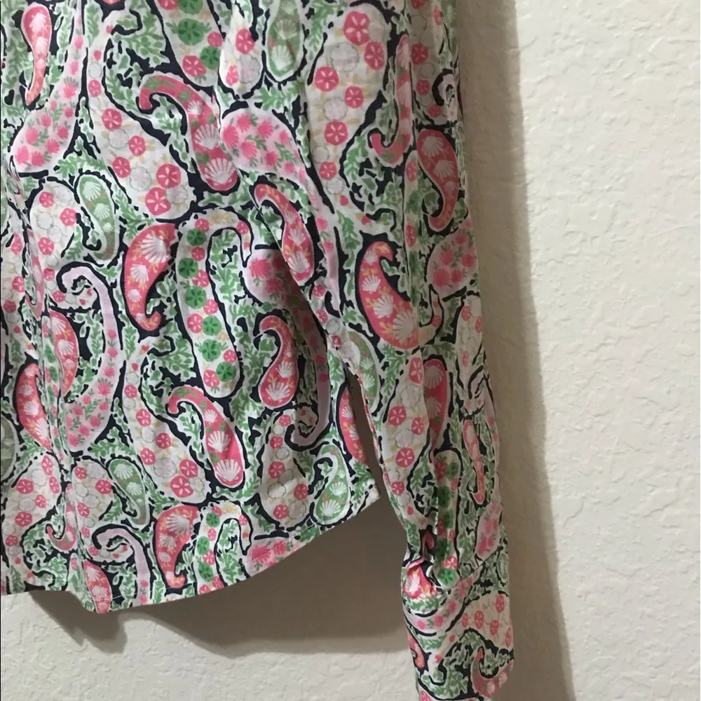 Vineyard vine women’s shirt size 10 - Image 2