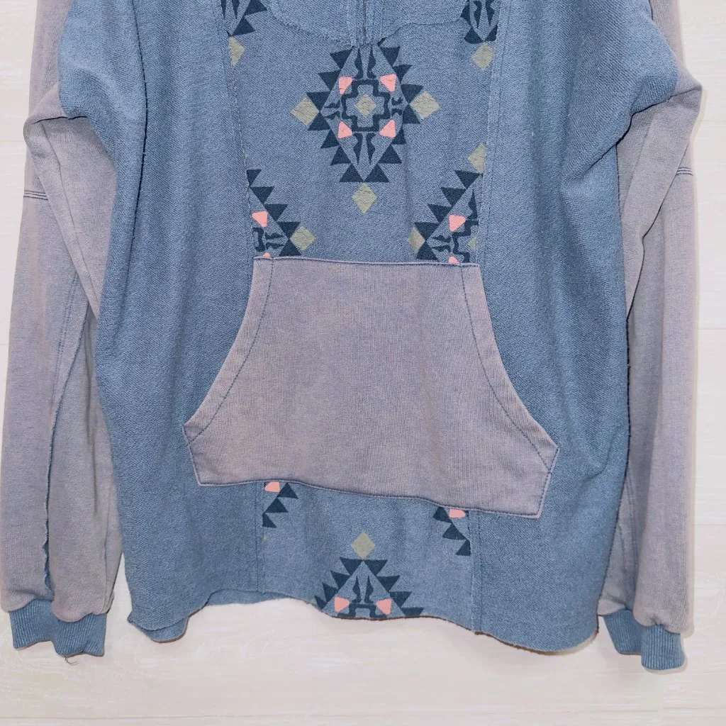 BKE Hoodie Pullover Blue Aztec Embroidered Kangaroo Pocket Long Sleeve Women’s - Image 5